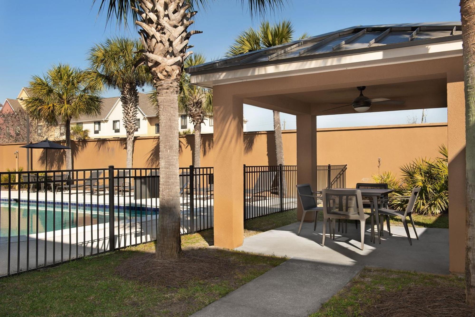 Courtyard By Marriott Panama City Luaran gambar