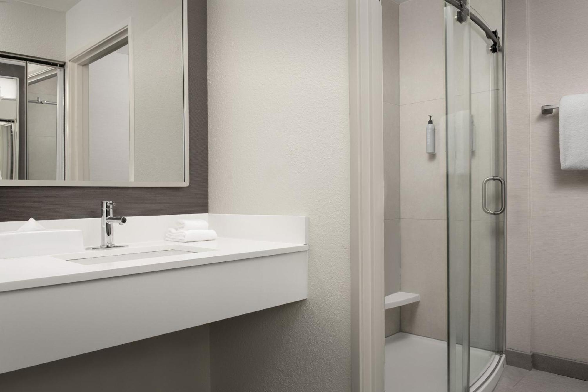 Courtyard By Marriott Panama City Luaran gambar