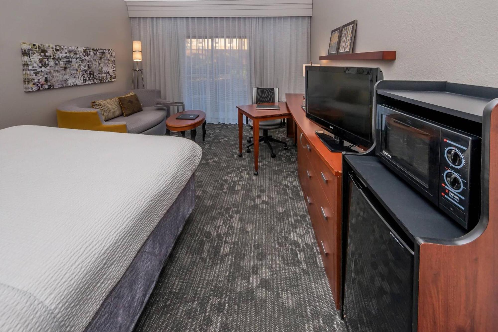 Courtyard By Marriott Panama City Luaran gambar